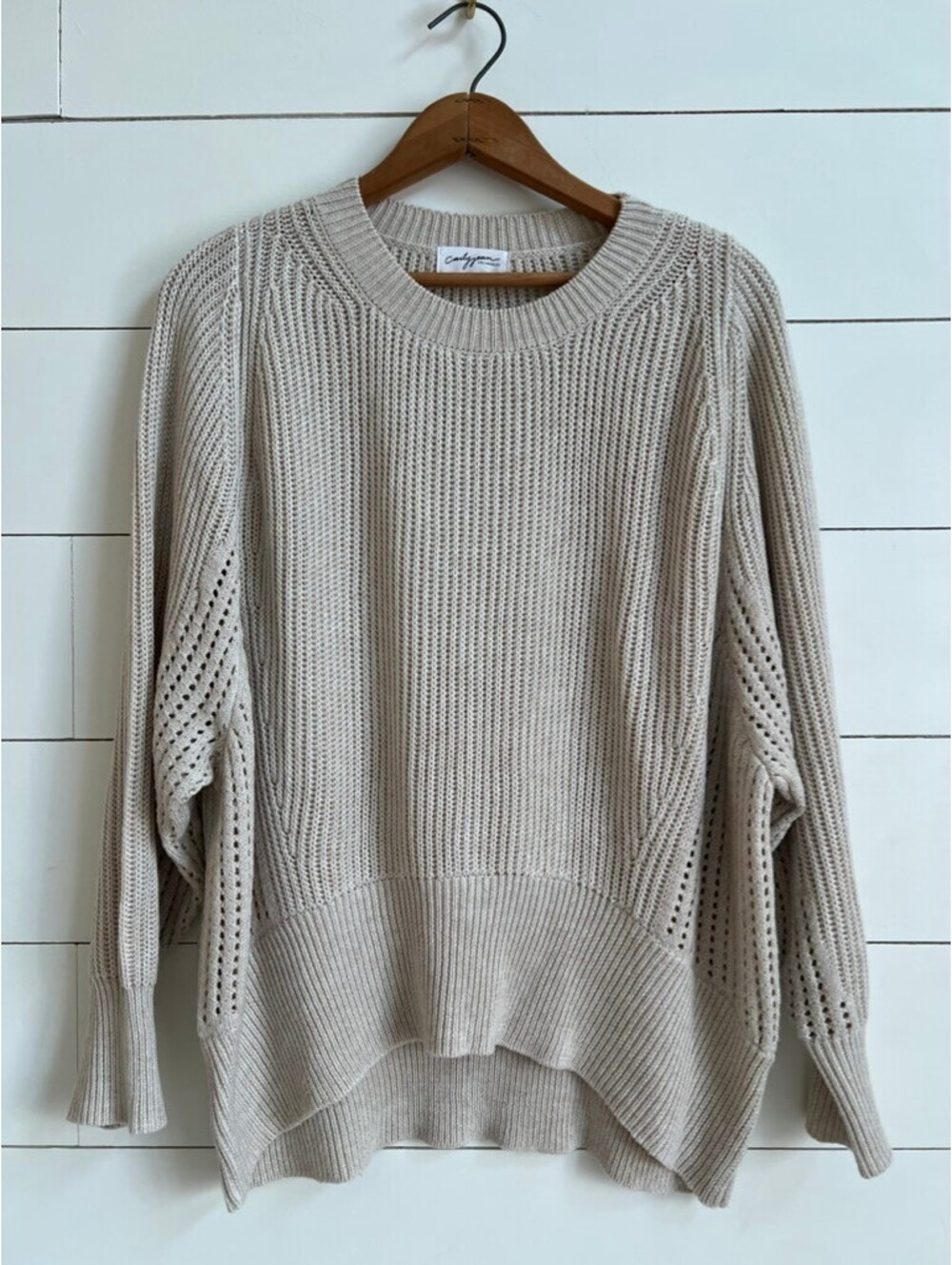 Carly Jean Los Angeles Pullover Sweater Women's Size L Cream Cozy Fall Lagenlook